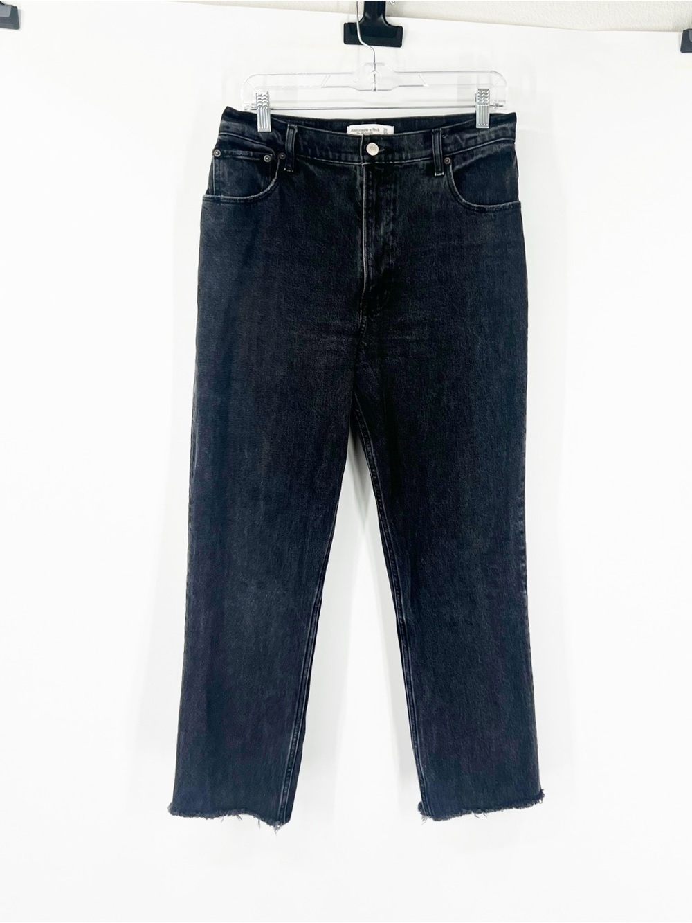 Abercrombie & Fitch The ‘90s Straight Jeans Ultra High Rise Black